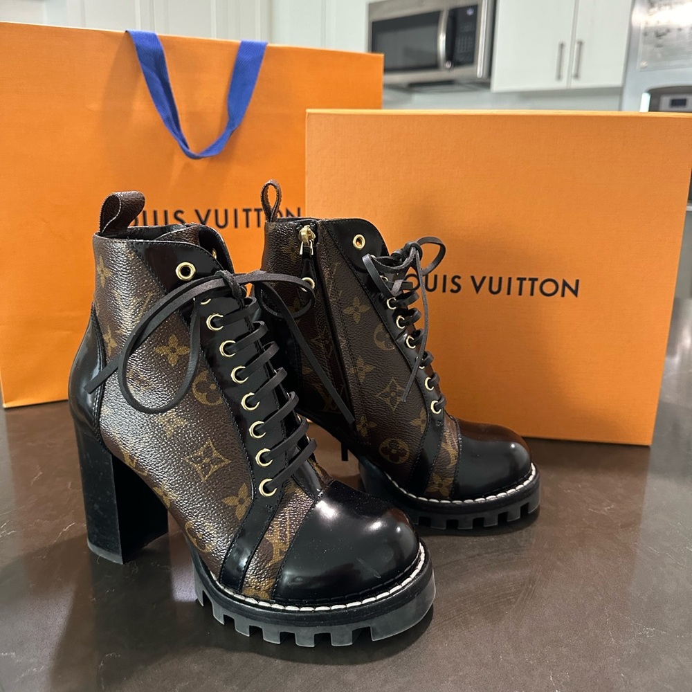 Louis Vuitton Star Trail Ankle Boot size 36 European/ 5.5 women’s U.S.